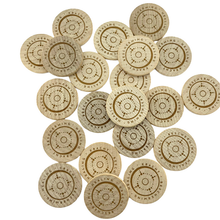 Custom embossed wooden tokens Ø29mm – 100 pcs