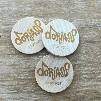 Custom embossed wooden tokens Ø29mm – 100 pcs