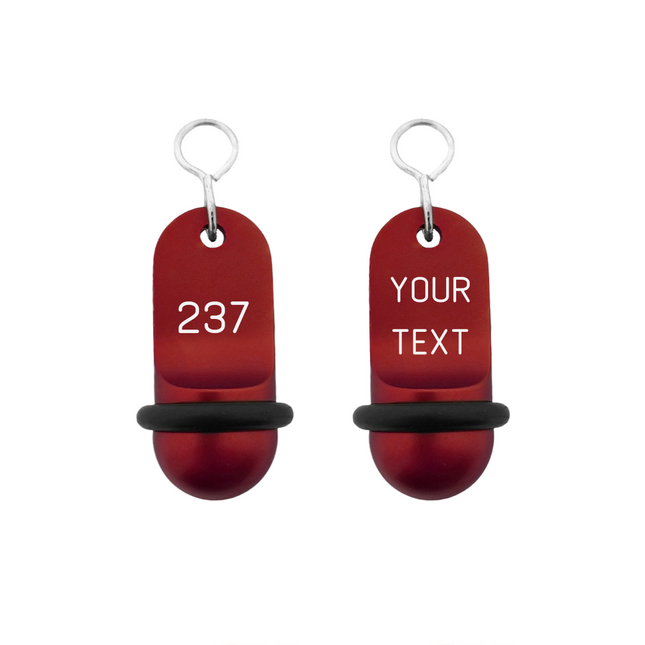 Mini Classic red hotel keychain engraved – 1 pc