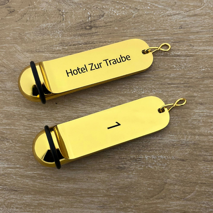 Classico hotel keychain gold engraved - 1 pc