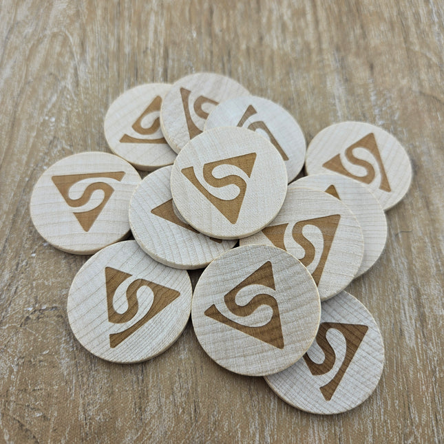 Custom embossed wooden tokens Ø50mm – 50 pcs