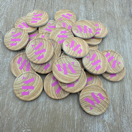 Custom wood fiber tokens with wood-grain look Ø29mm - 100 pcs