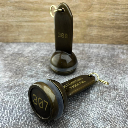 Empire hotel keychain engraved - 1 pc
