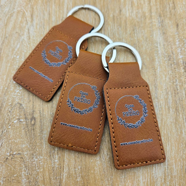 Leather keychain square brown - 1 pc